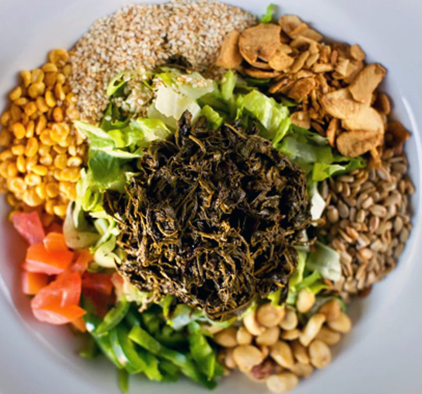 Yuzana Pickled Tea Leaf with Crispy Mixed Beans Box (Sweet) ယုဇနလက်ဖက်နှင့်အကြော်အချိုဘူ: